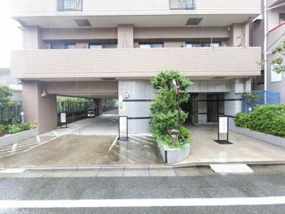 【エントランス】 | マイキャッスル蒲田 | 生活施設・教育施設・医療施設が至近にあるので便利！