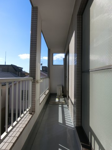 レジデンツア元住吉のバルコニー