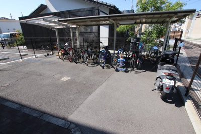 【その他共用部分】 | パストラル狭山 | 駐輪場