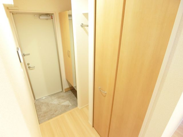 モア・サンハイムの玄関