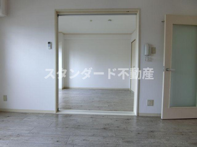 【居間・リビング】 | 大拓ハイツ10