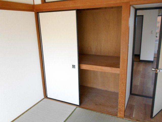 ウエストビレッジの収納