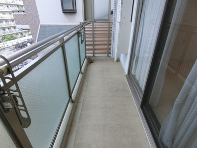 【バルコニー】 | スペチアーレ