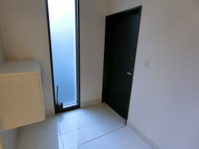 【玄関】 | スペチアーレ