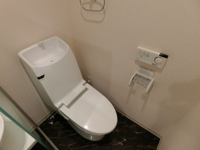 【トイレ】 | スペチアーレ