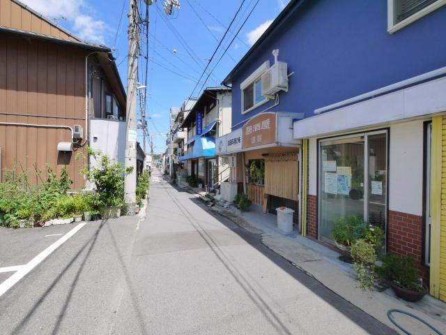 富雄店舗の周辺