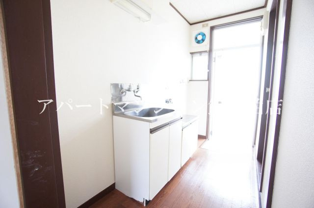 メゾン・リュミエールⅡのキッチン|ガスコンロ設置可能