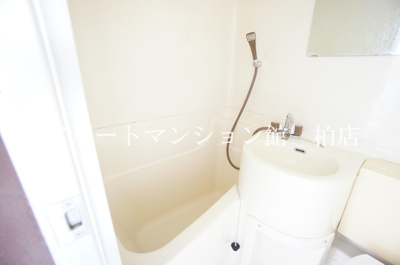 【浴室】 | メゾン・リュミエールⅡ