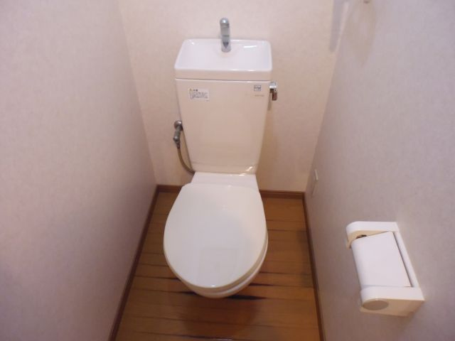ポコアポコ明石鍛治屋町三番館のトイレ