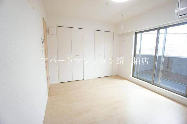 シェーヌⅣの居間・リビング