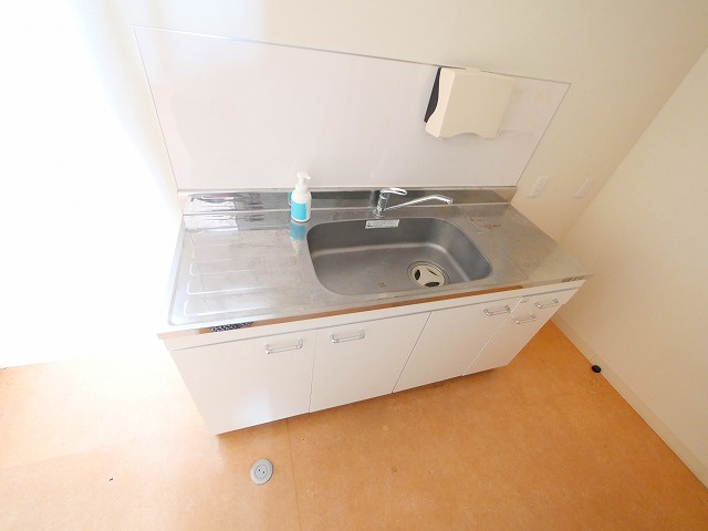 メディカル学園前のキッチン