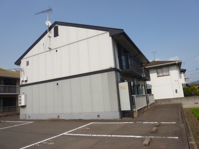 エクセル片岡Ｂの駐車場