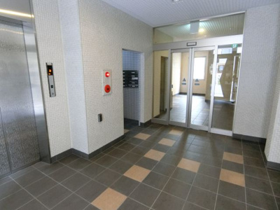 【ロビー】 | アースブルージュ