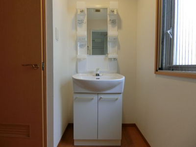 【洗面所】 | アースブルージュ