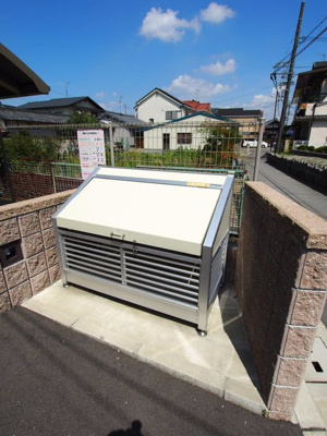 【その他】 | サンハイム | 敷地内ゴミ捨場