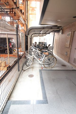 【その他共用部分】 | グレースコートシーダーバレー | 駐輪場