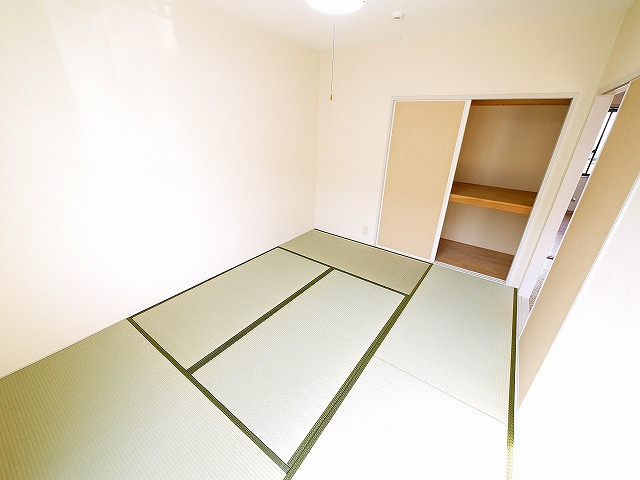 ハイツ松尾Bの和室|和室です