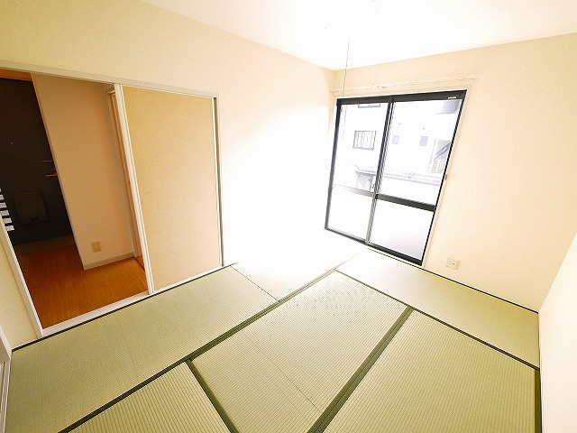 ハイツ松尾Bの寝室|寝室にいかがでしょうか