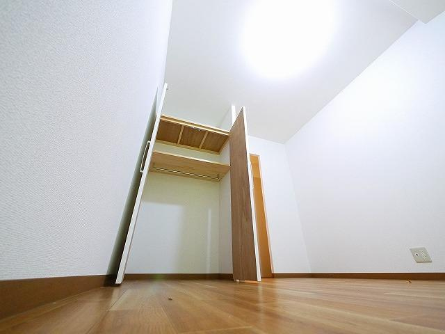 コーポ　エムワンの収納