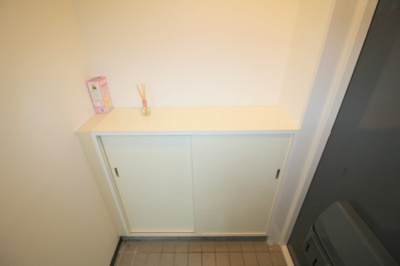 【玄関】 | ラ・サルビア桜塚