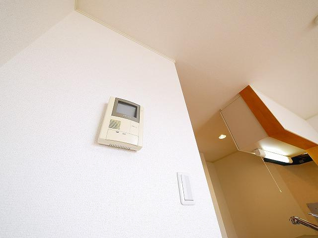 カモミール・西大寺Ｂのセキュリティ|モニター付きインターホンです