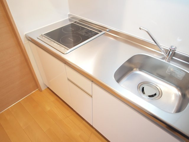 F maison AXIA8のキッチン