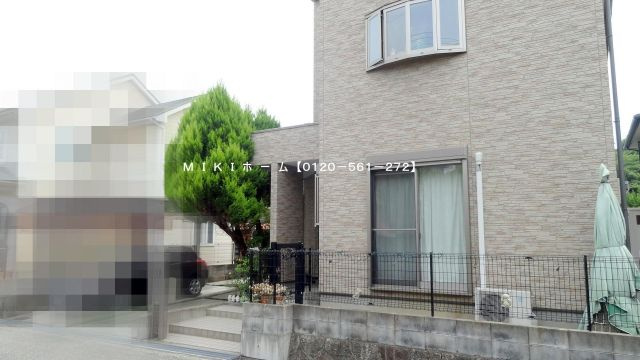 箕面市粟生新家１丁目　中古戸建　の外観