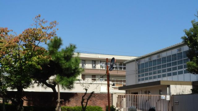 箕面市半町４丁目　中古戸建の周辺|箕面市立西南小学校