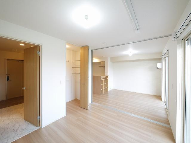 ファイブスターの洋室|明るい洋室です