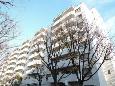 【外観】 | コープ野村バードウッド鶴見１番館 | お天気の良い日にゆっくり過ごす事が出来る15平米の東南向き専用庭付！
