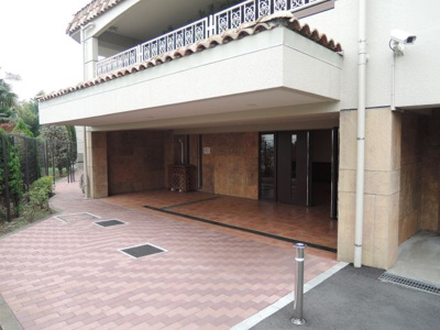 【エントランス】 | グランシティレイディアント横濱四季の森公園 | JR横浜線「中山」駅徒歩14分！