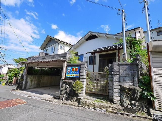 北新町　浦山邸の外観