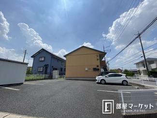 【駐車場】