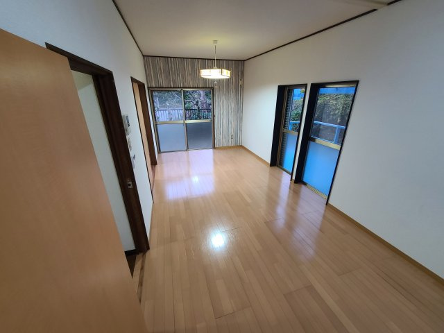 弓渡貸家の洋室