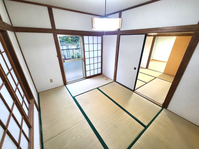 弓渡貸家の和室