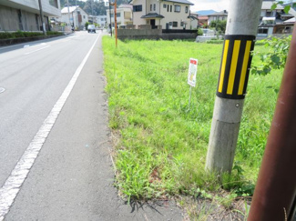 【前面道路含む現地写真】