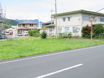 【前面道路含む現地写真】 | 柏原字長砂分譲地