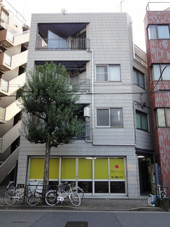【外観】 | ハイツ隆　鉄骨造の外観タイル張りマンション！日暮里中央通り沿い！ワンフロア２世帯！