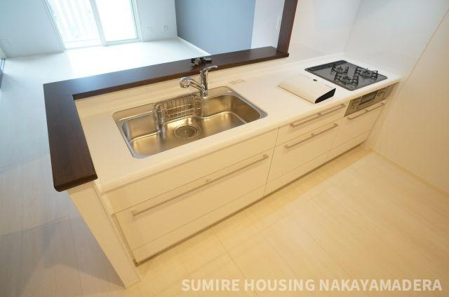 SERENO中野のキッチン