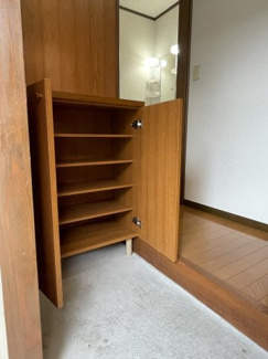 【収納】 | コーポスタートⅢ | シューズボックス付き