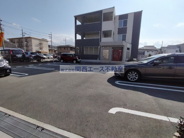 【駐車場】 | インペリアルライフ