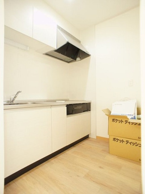 【キッチン】 | IKコープテナント | 給湯室があります。ＩＨクッキングです♪