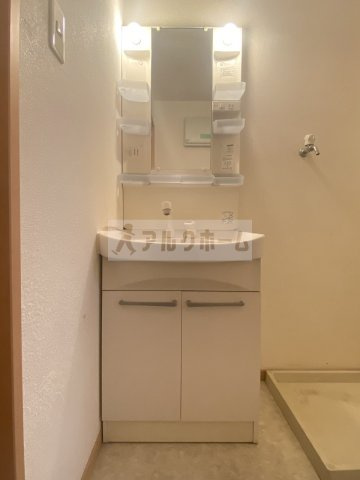 ディアコート91　A棟の独立洗面台