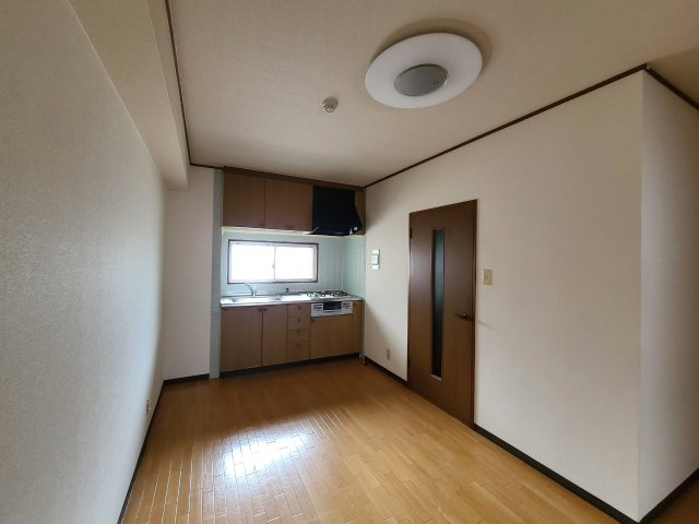 アミティヤスダの居間・リビング|アミティヤスダ