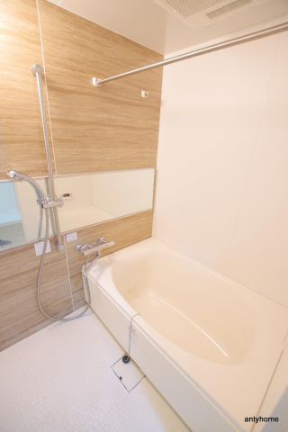 フェニックスコート　仲介手数料無料の浴室