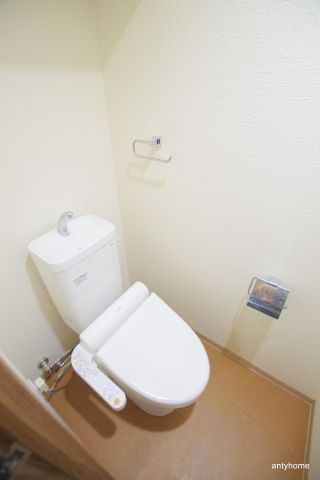 フェニックスコート　仲介手数料無料のトイレ