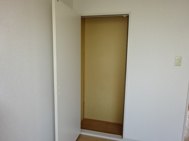 サンライン川入Ｂの収納