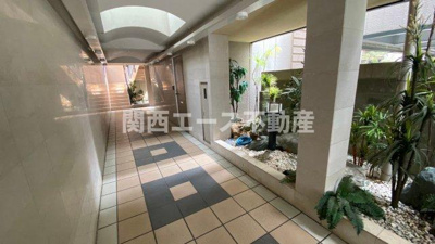 【エントランス】 | ロンモンターニュ小阪