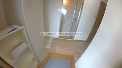 【玄関】 | ロンモンターニュ小阪