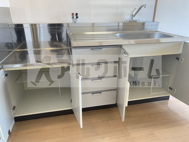 コルティーレ緑ヶ丘のキッチン